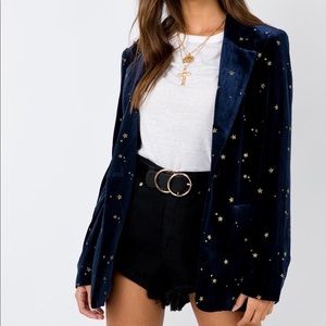 SEARCHING FOR THIS JACKET!!!